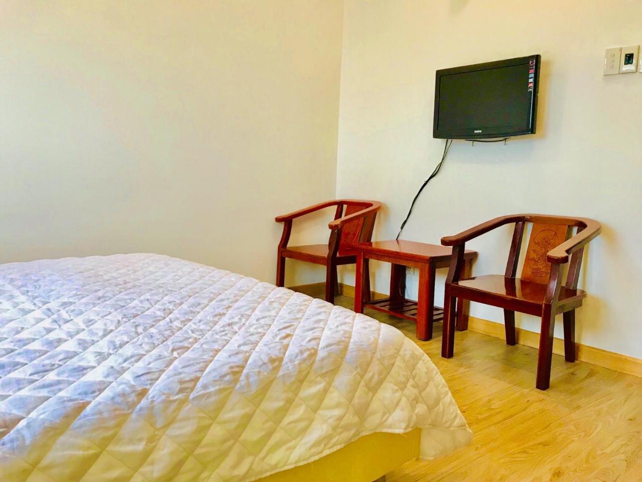 Quynh Anh Hotel Thành Pho Ho Chí Minh Esterno foto